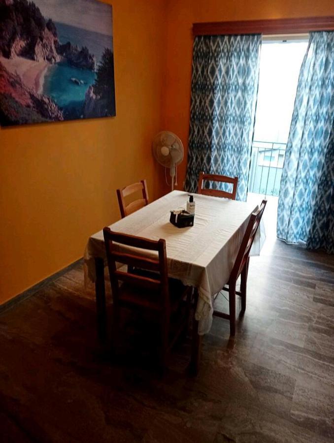 Όμορφο Και Ευρύχωρο Διαμέρισμα Με Θέα! Nafplio Exterior photo